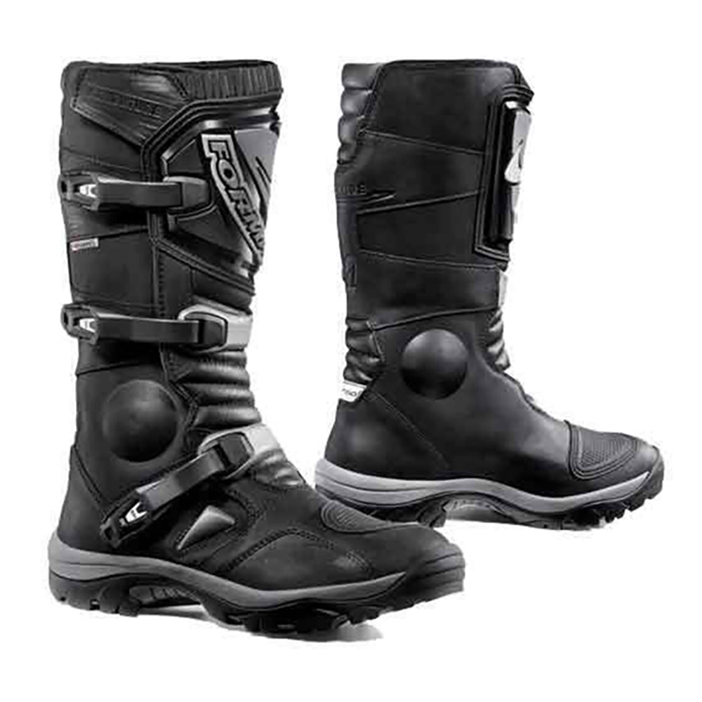 Forma Adventure Boots Black