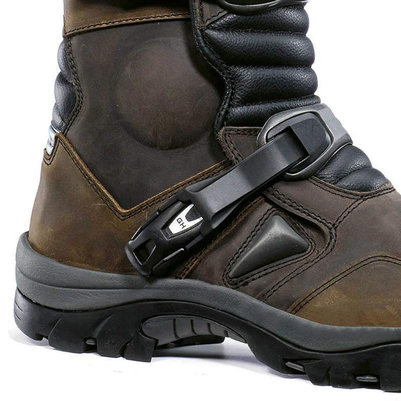 Forma Adventure Boots Brown