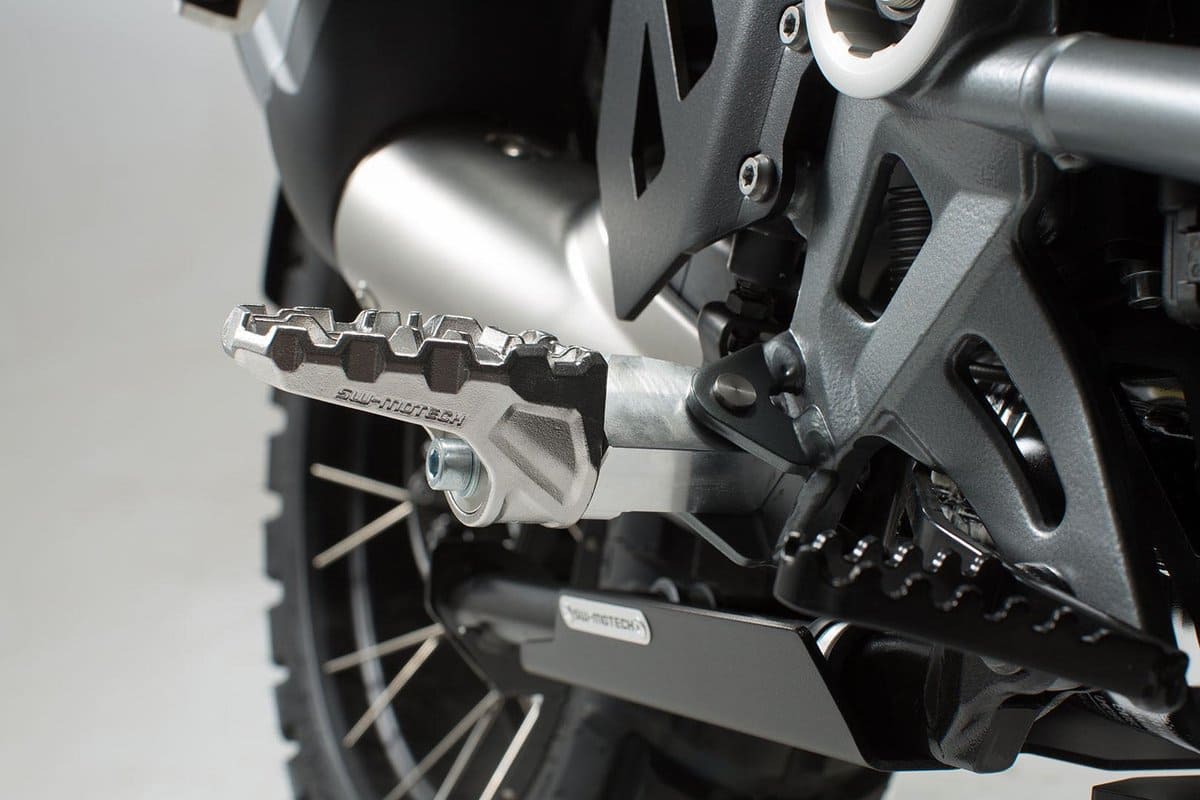 SW Mototech BMW 1200 GS Wide Foot-peg Kit EVO